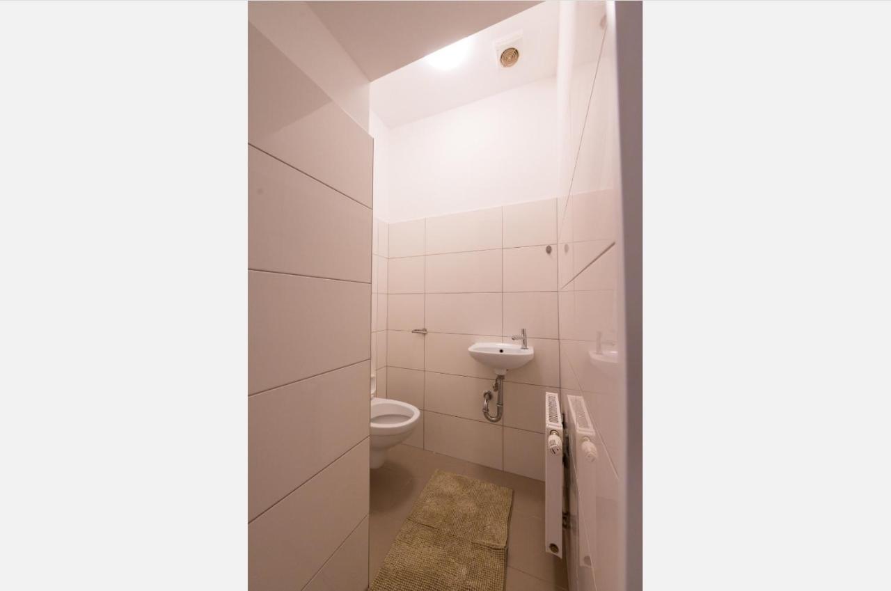 Charming Flat & Balcony Near Central Station L Bg5 Відень Екстер'єр фото