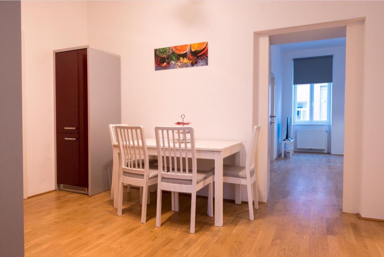 Charming Flat & Balcony Near Central Station L Bg5 Відень Екстер'єр фото