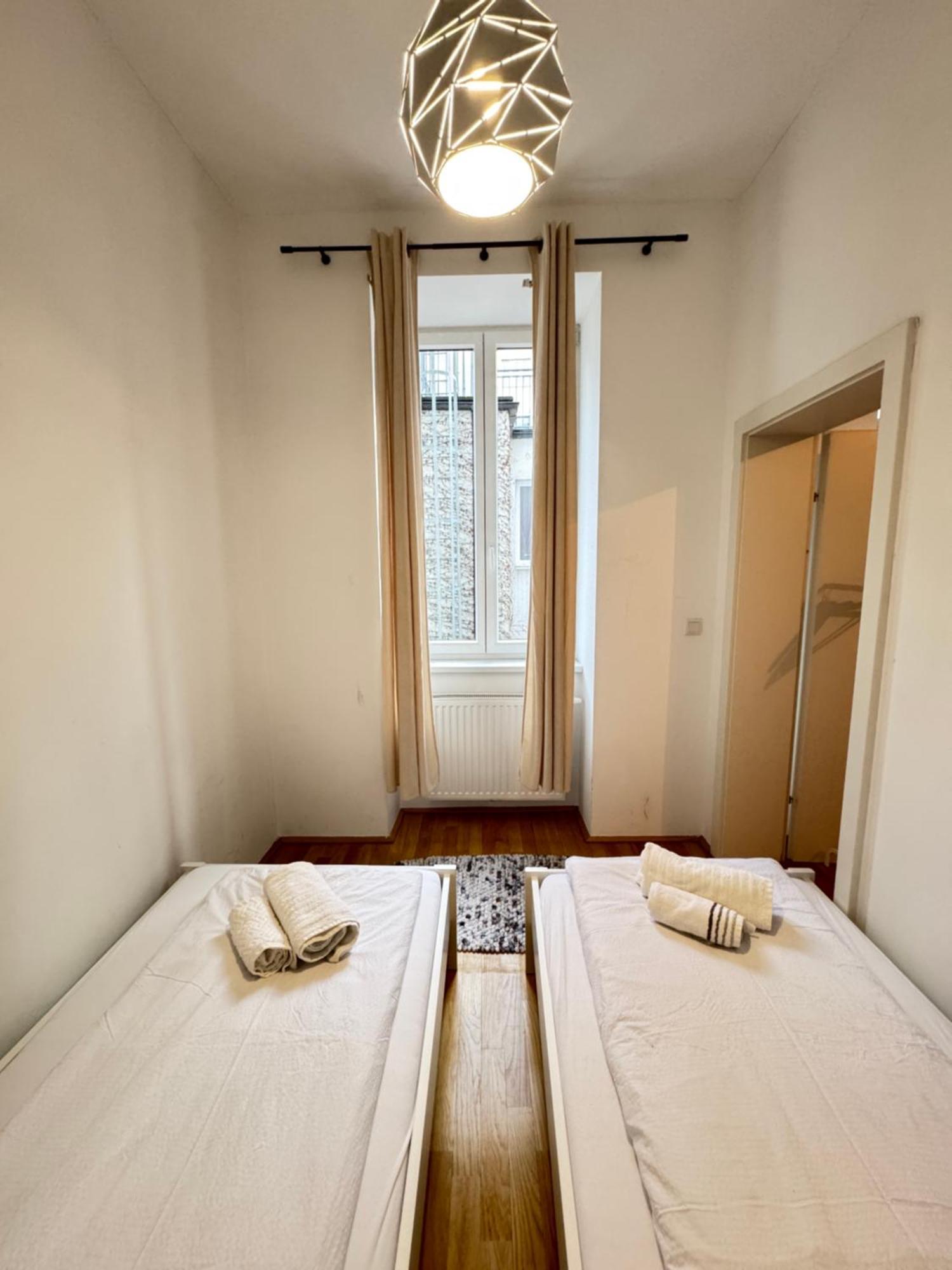 Charming Flat & Balcony Near Central Station L Bg5 Відень Екстер'єр фото