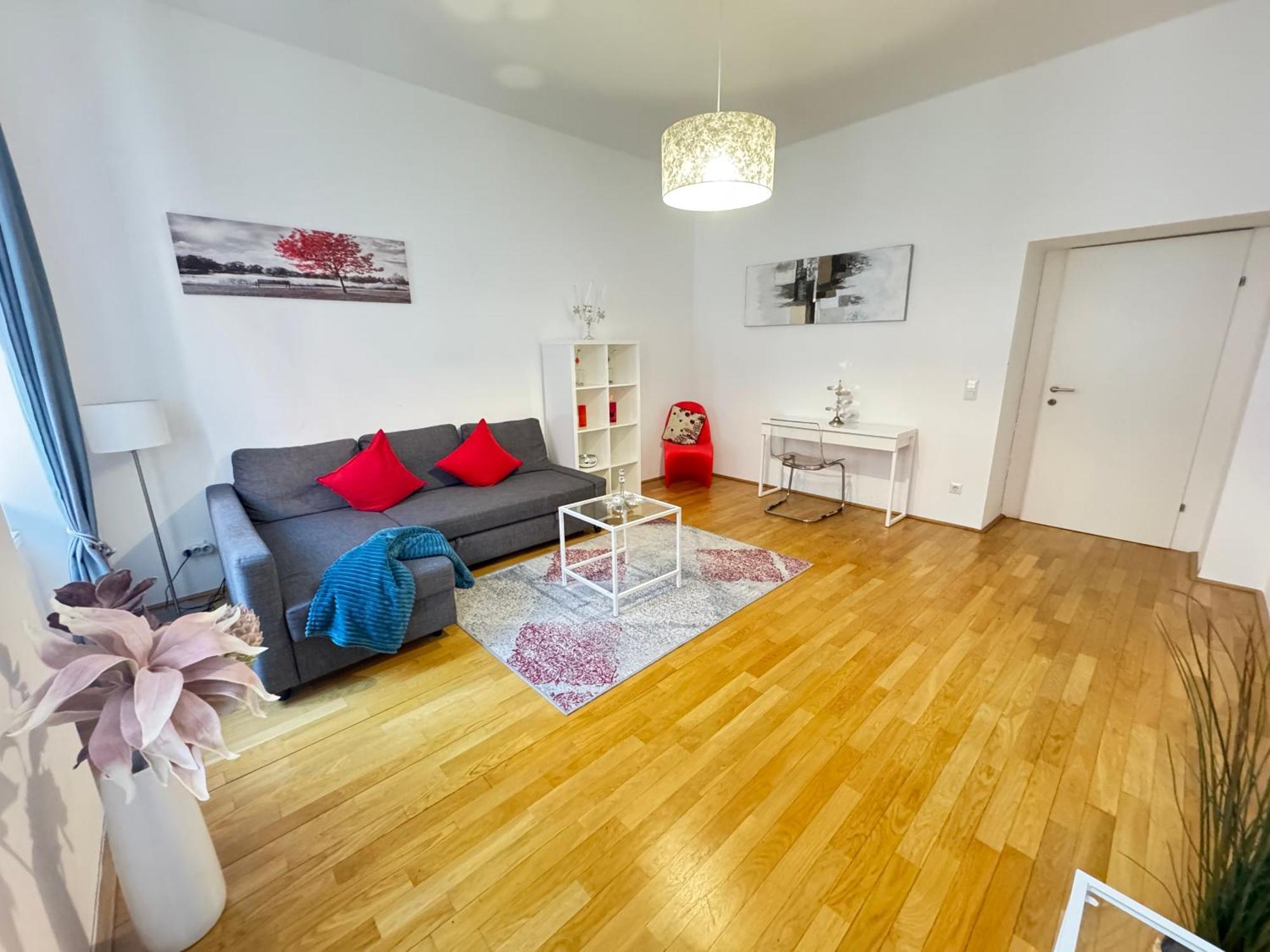 Charming Flat & Balcony Near Central Station L Bg5 Відень Екстер'єр фото