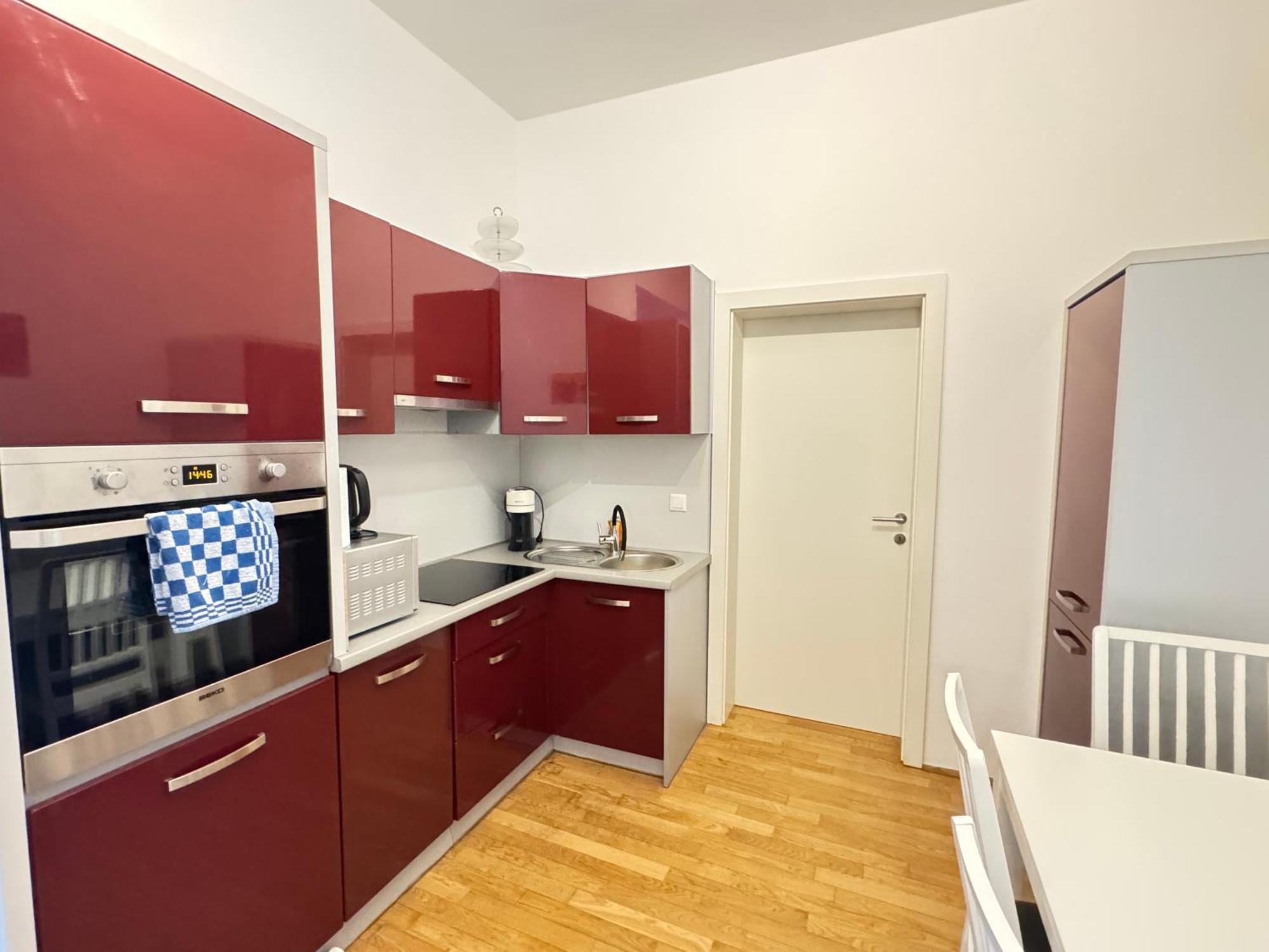 Charming Flat & Balcony Near Central Station L Bg5 Відень Екстер'єр фото