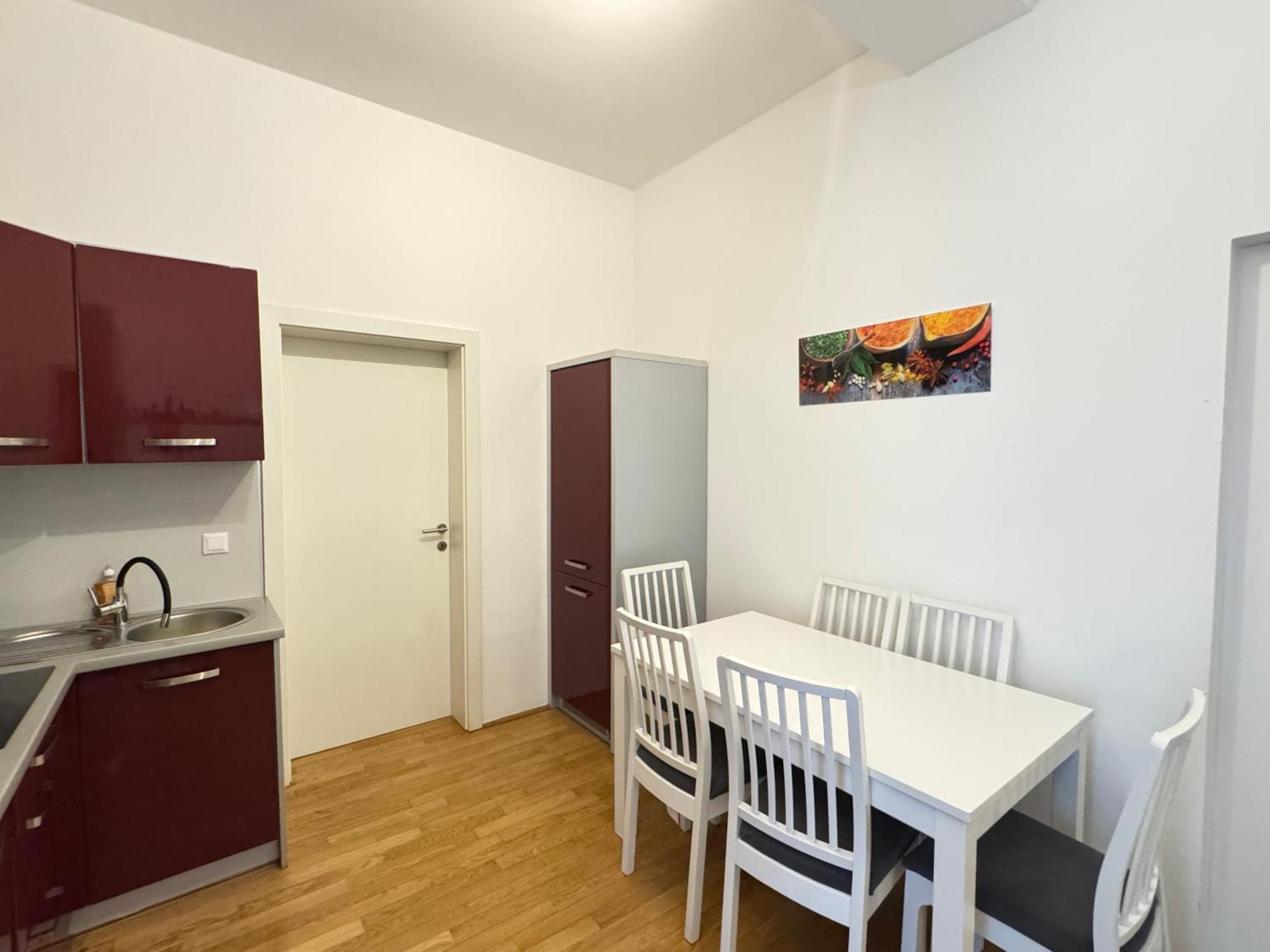 Charming Flat & Balcony Near Central Station L Bg5 Відень Екстер'єр фото
