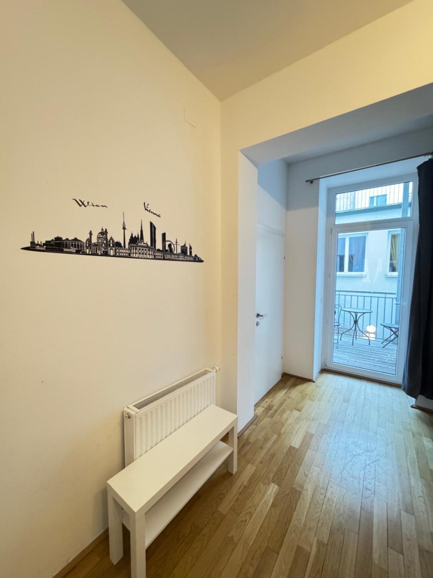 Charming Flat & Balcony Near Central Station L Bg5 Відень Екстер'єр фото